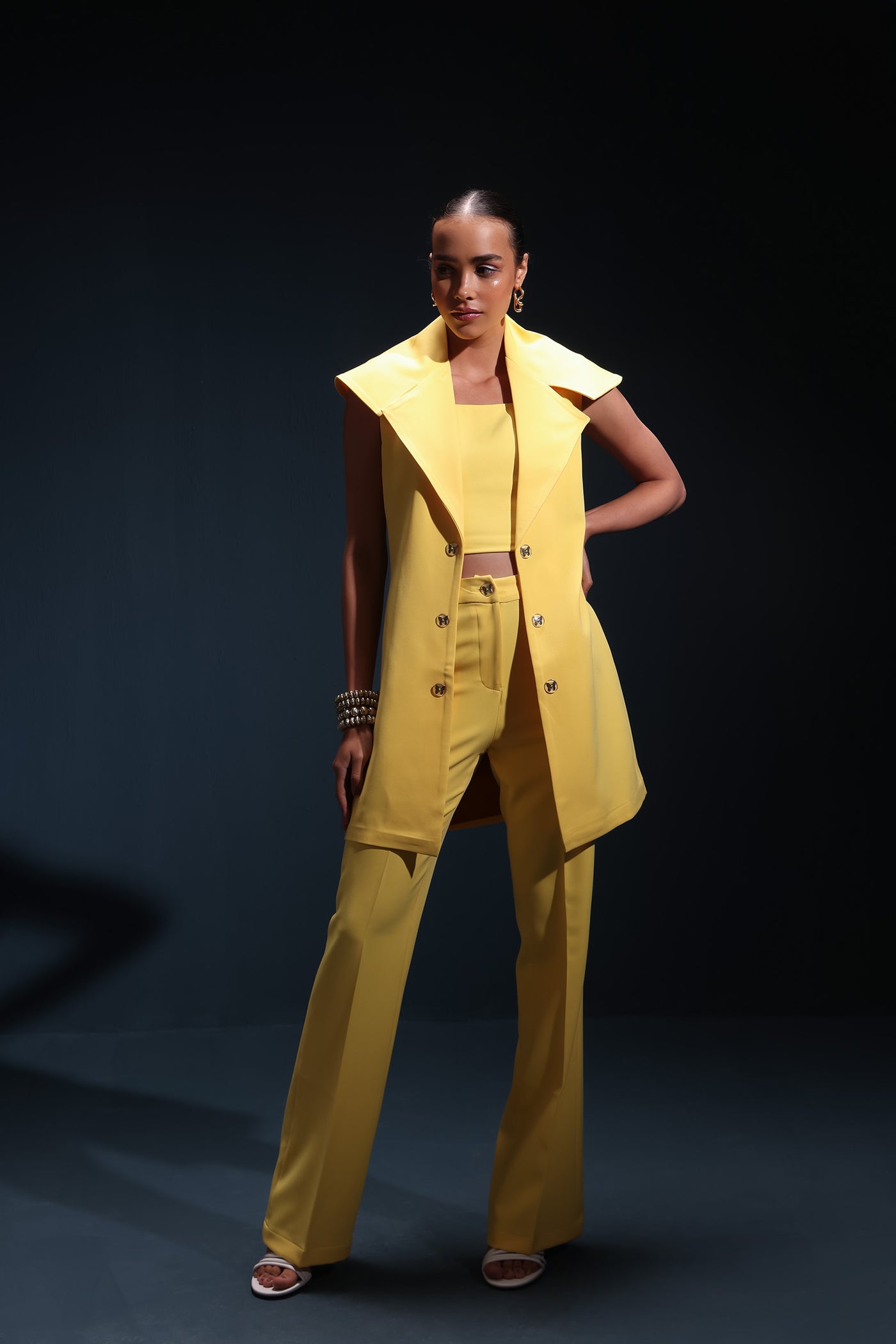 Yellow Trench Coat (Sleeveless)