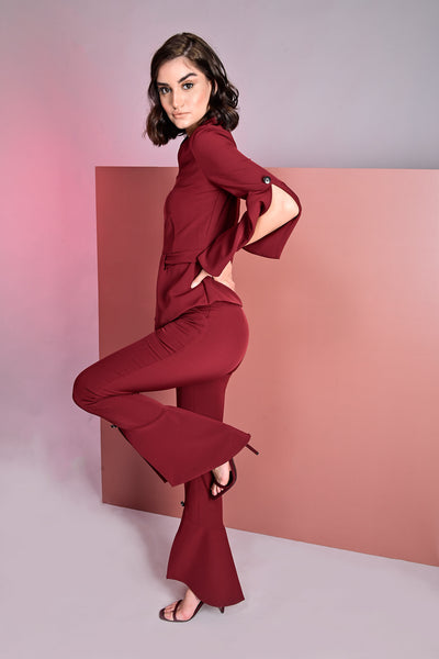 Sanguine Cape Sleeves Top With Trousers