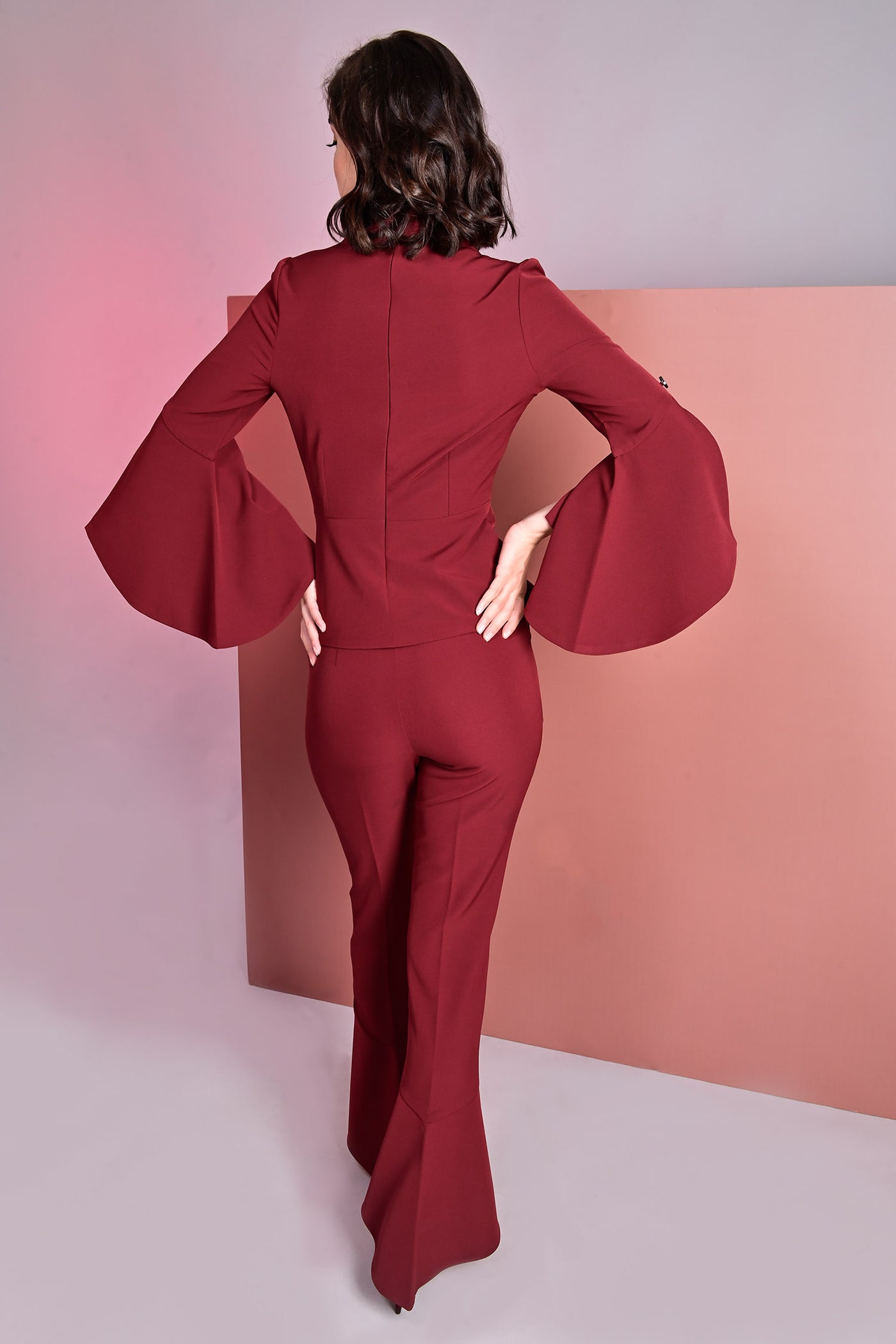 Sanguine Cape Sleeves Top With Trousers